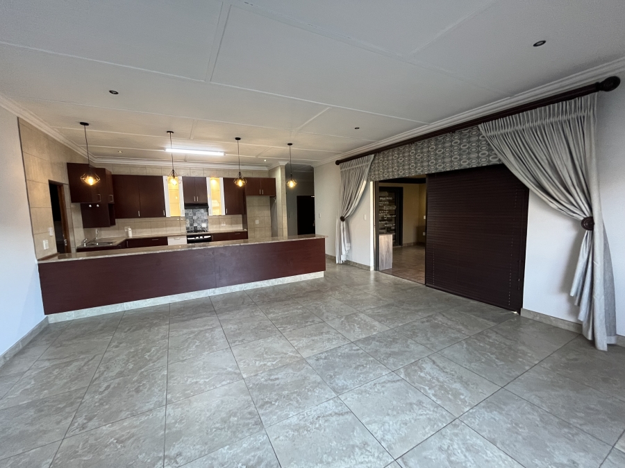 3 Bedroom Property for Sale in Baillie Park North West